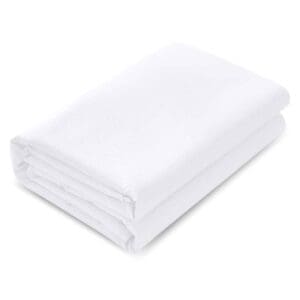 Opgevouwen wit laken op witte achtergrond